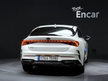 2021 Kia K5 с пробегом 54 750 км