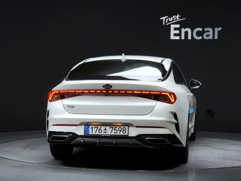 2021 Kia K5 с пробегом 54 750 км