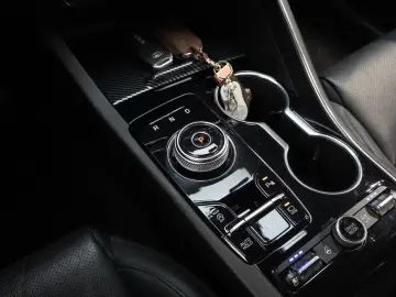 2021 Kia K5 с пробегом 50 124 км