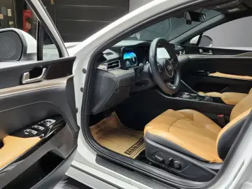2021 Kia K5 с пробегом 54 750 км