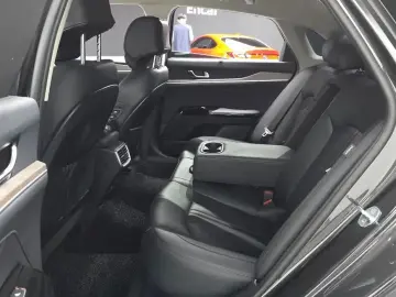 2021 Kia K5 с пробегом 50 124 км