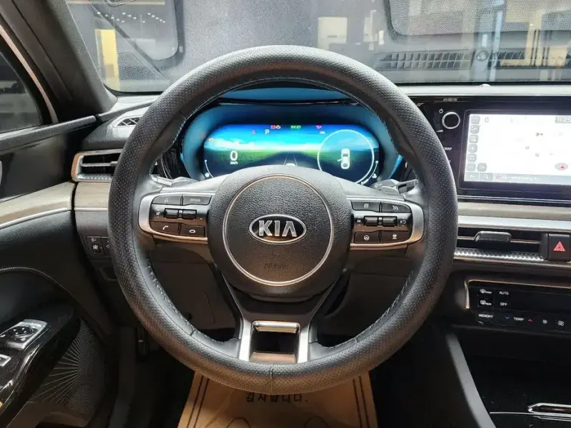 2021 Kia K5 с пробегом 54 750 км