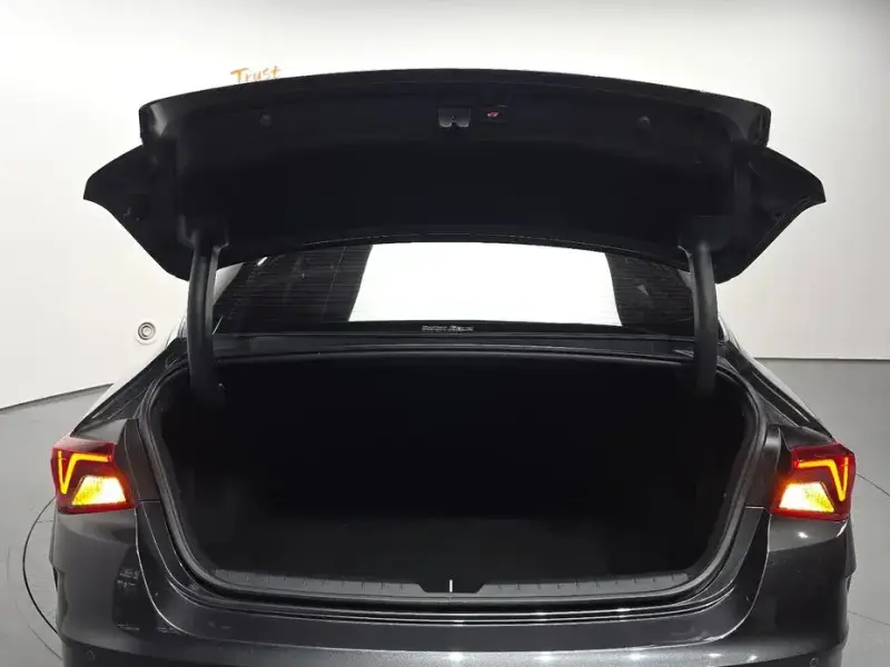 2021 Kia K5 с пробегом 50 124 км
