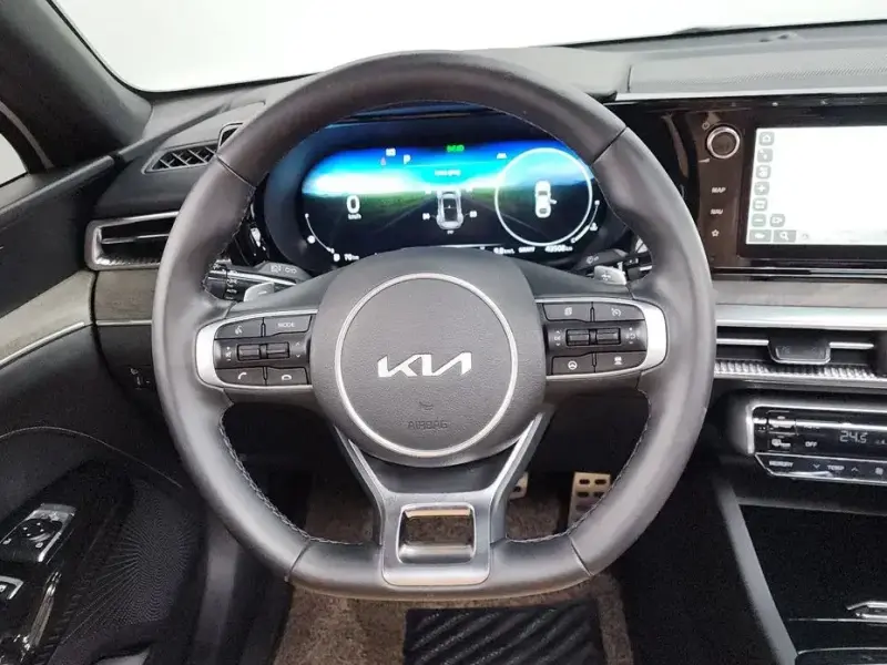 2022 Kia K5 с пробегом 43 508 км
