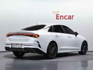 2021 Kia K5 с пробегом 42 119 км