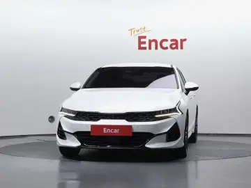 2021 Kia K5 с пробегом 42 119 км