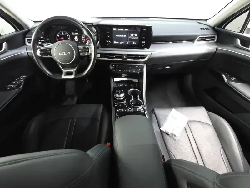2021 Kia K5 с пробегом 42 119 км