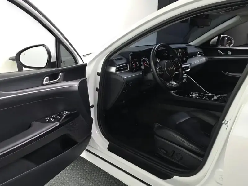 2021 Kia K5 с пробегом 42 119 км