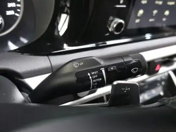 2021 Kia K5 с пробегом 42 119 км