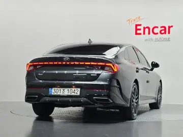 2021 Kia K5 с пробегом 43 266 км