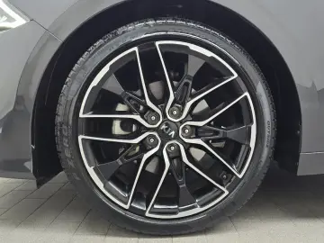2021 Kia K5 с пробегом 43 266 км