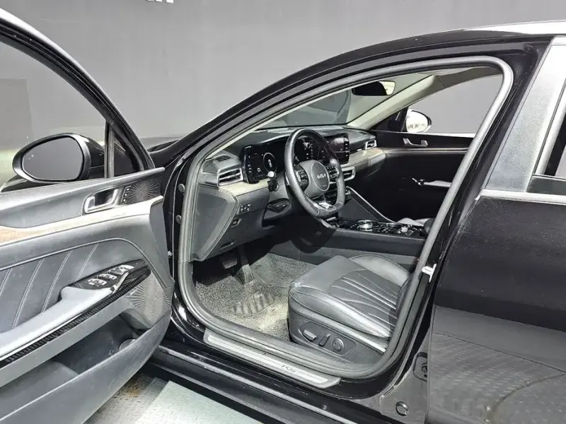 2021 Kia K5 с пробегом 48 402 км