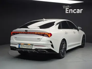 2021 Kia K5 с пробегом 56 768 км