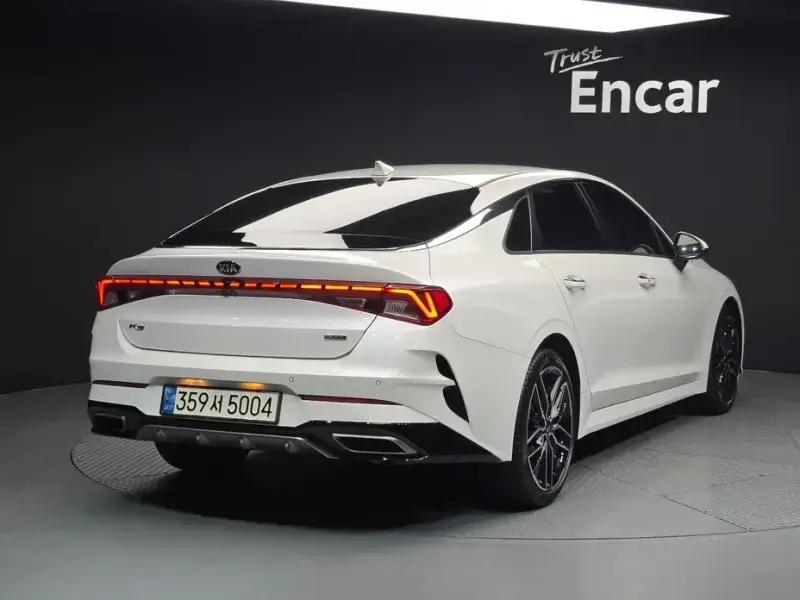2021 Kia K5 с пробегом 56 768 км