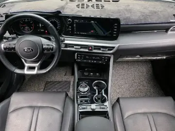 2021 Kia K5 с пробегом 56 768 км