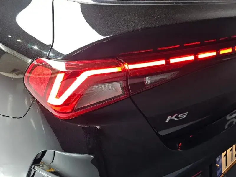2021 Kia K5 с пробегом 48 402 км