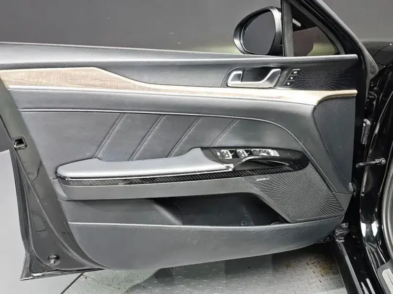 2021 Kia K5 с пробегом 48 402 км
