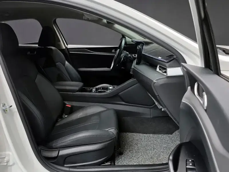 2021 Kia K5 с пробегом 56 768 км