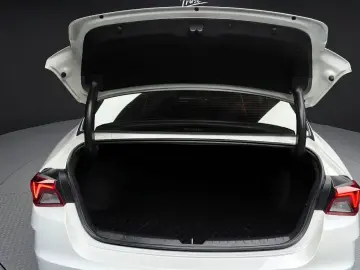 2021 Kia K5 с пробегом 56 768 км