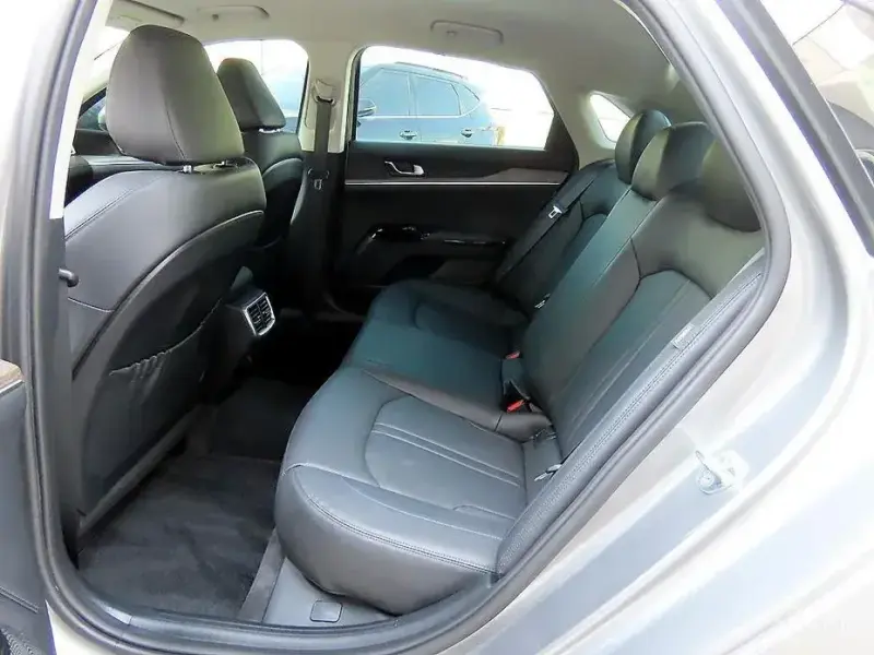 2022 Kia K5 с пробегом 35 685 км
