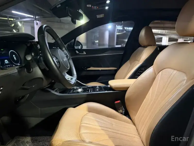 2022 Kia K5 с пробегом 35 271 км