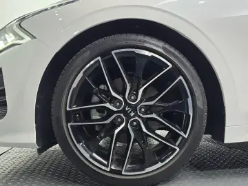 2021 Kia K5 с пробегом 52 909 км