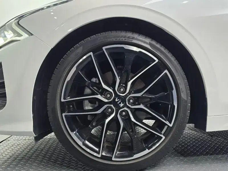 2021 Kia K5 с пробегом 52 909 км