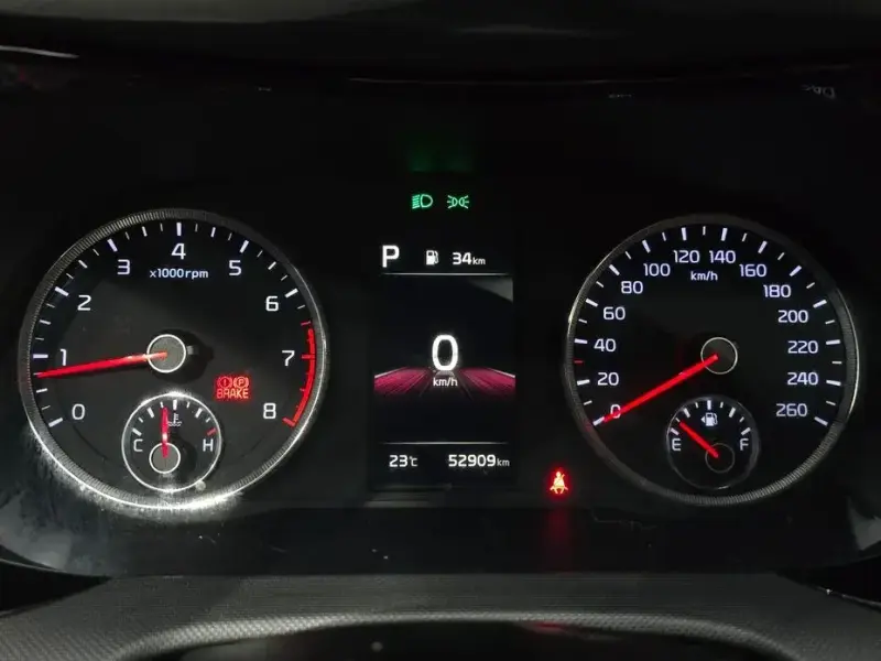 2021 Kia K5 с пробегом 52 909 км
