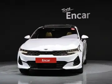 2021 Kia K5 с пробегом 46 978 км