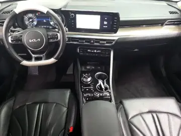 2022 Kia K5 с пробегом 41 561 км