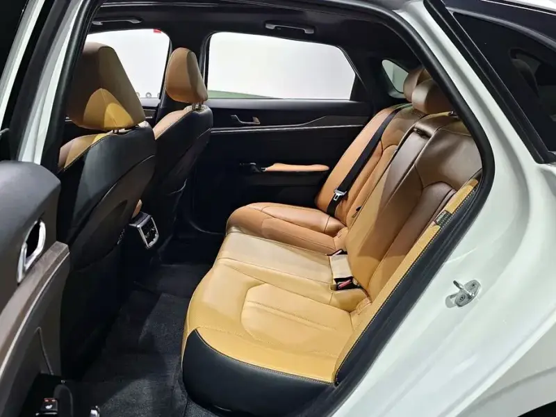 2021 Kia K5 с пробегом 46 978 км