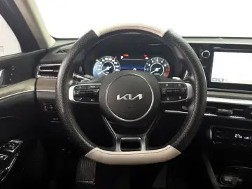 2022 Kia K5 с пробегом 41 561 км