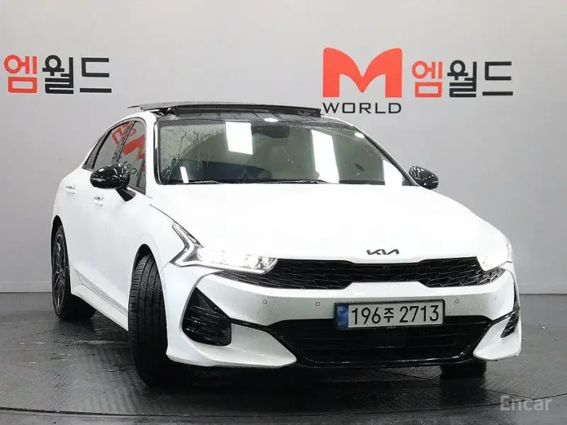 2022 Kia K5 с пробегом 55 000 км