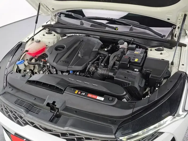 2021 Kia K5 с пробегом 50 676 км