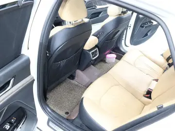 2022 Kia K5 с пробегом 55 000 км