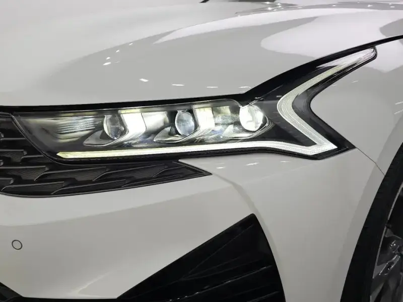 2021 Kia K5 с пробегом 50 676 км
