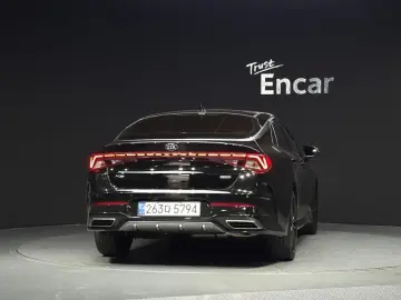 2021 Kia K5 с пробегом 32 396 км