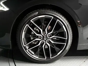 2021 Kia K5 с пробегом 32 396 км