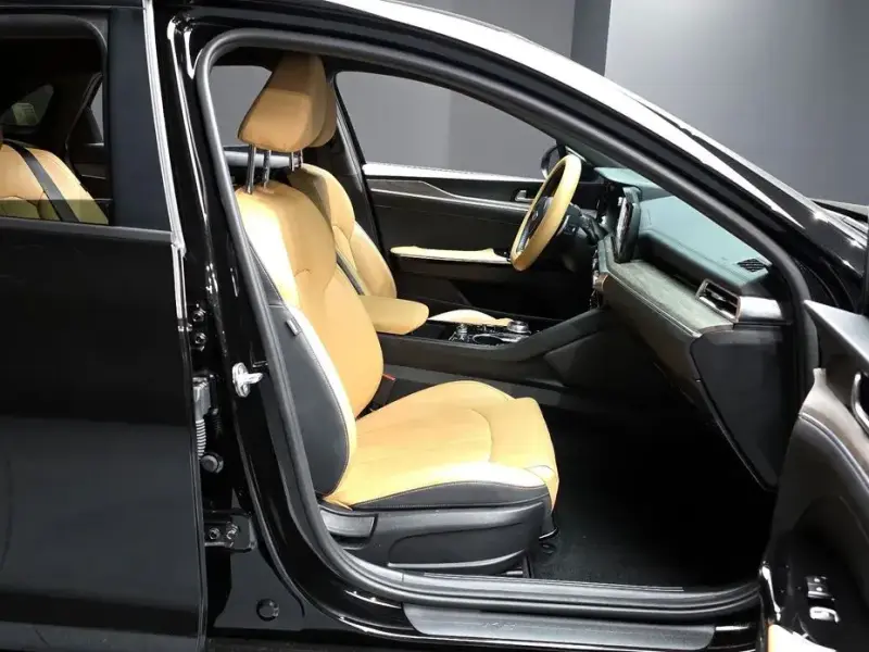 2021 Kia K5 с пробегом 32 396 км