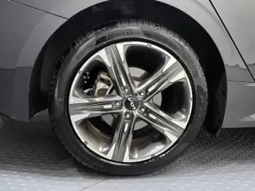 2022 Kia K5 с пробегом 34 818 км