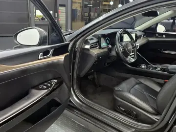 2022 Kia K5 с пробегом 34 818 км