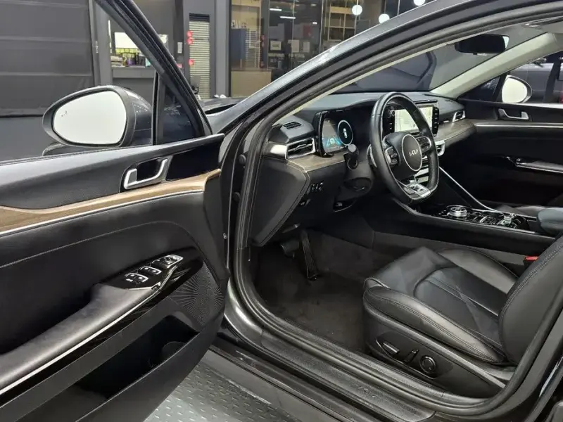 2022 Kia K5 с пробегом 34 818 км
