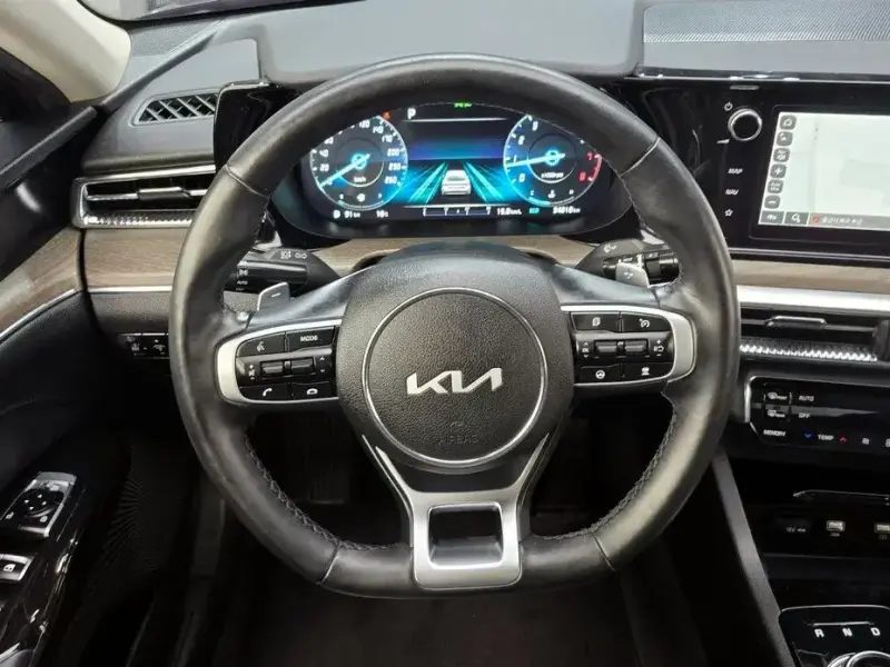 2022 Kia K5 с пробегом 34 818 км