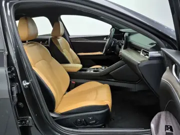 2021 Kia K5 с пробегом 31 205 км