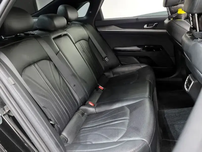 2022 Kia K5 с пробегом 33 169 км