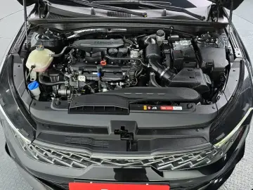 2021 Kia K5 с пробегом 38 579 км