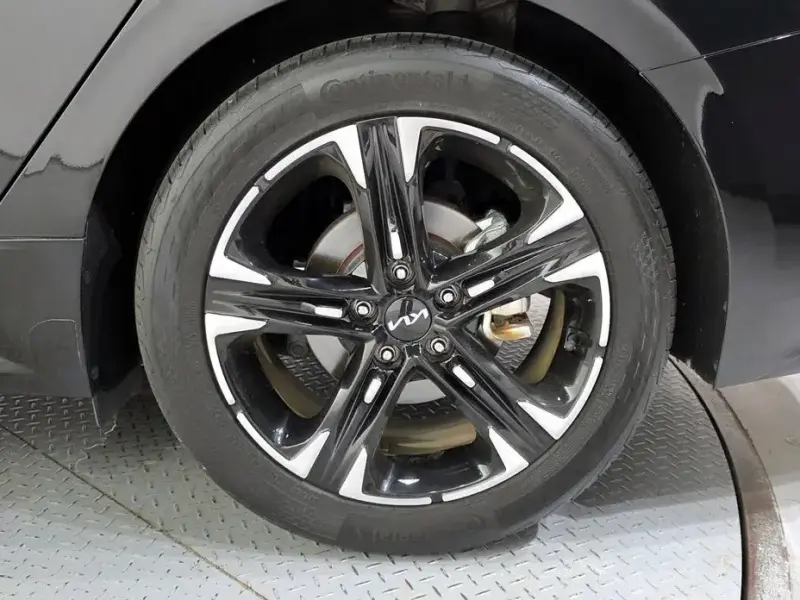 2022 Kia K5 с пробегом 33 169 км