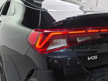 2022 Kia K5 с пробегом 33 169 км