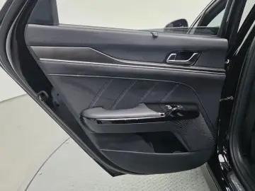 2022 Kia K5 с пробегом 33 169 км