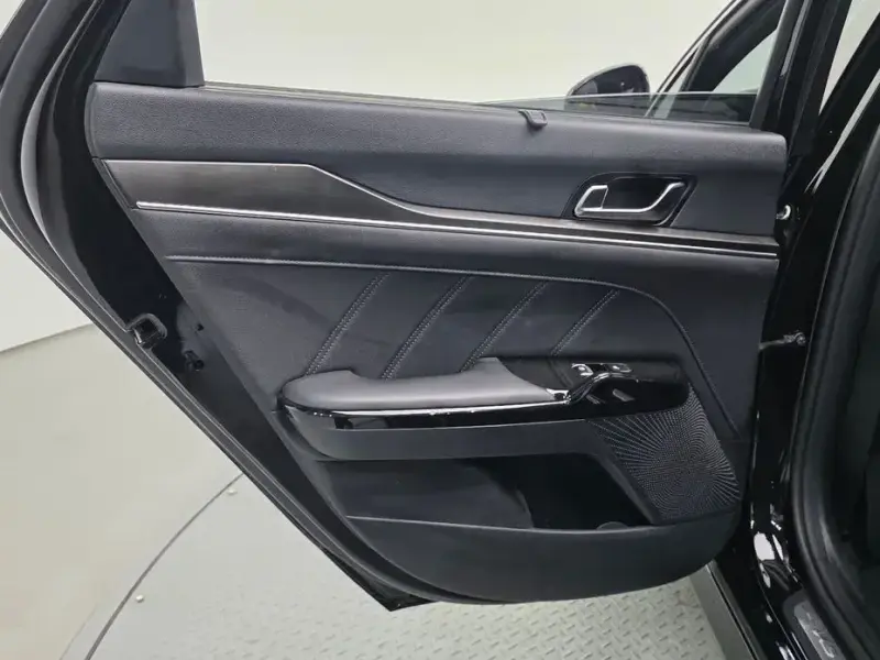 2022 Kia K5 с пробегом 33 169 км